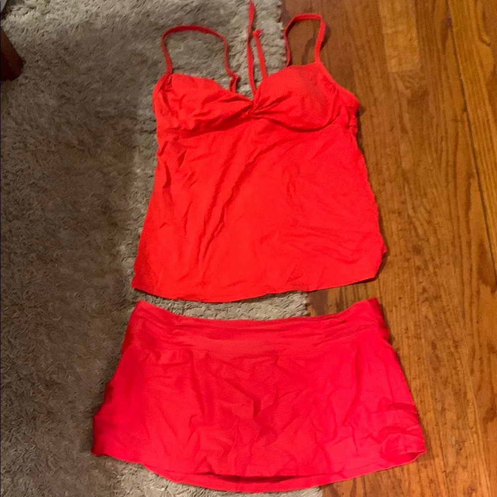 Red Tankini Skirt Swimsuit Set Athleta M top and bottom bathing suit